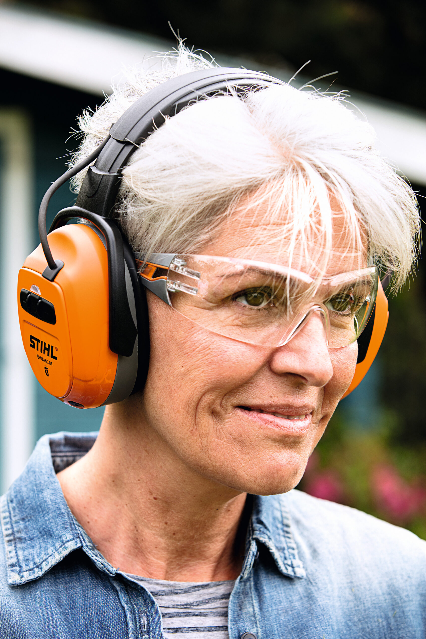 Bluetooth ear protectors headband version Image 3